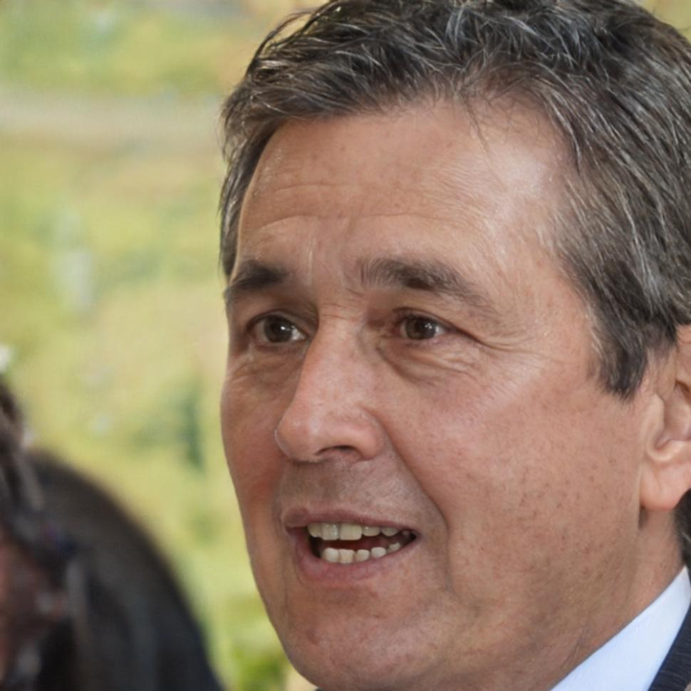 Portrait de Marc Dubois, expert en dramaturgie classique